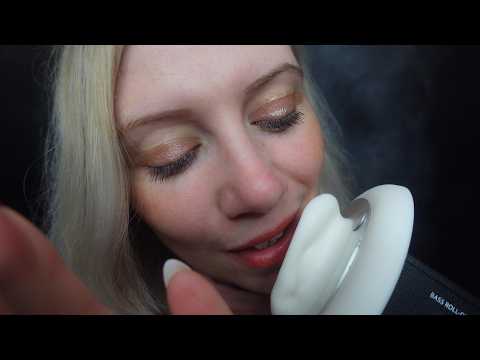 ASMR - Breathy🌙 Clickity Counting Ear to Ear Close Up