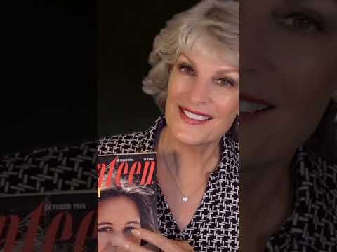 Let’s Walk Thru a 1976 Seventeen Magazine Together!  #asmr #1970s  #seventeen