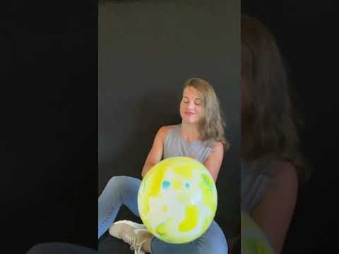 #shorts asmr balloon blowing