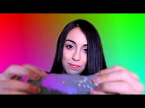 ASMR Brushing Camera, Hand Movements, Kiss and Mouth Sounds /  Whispering ITA