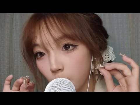 ✨ ASMR Close-Up Mouth Sounds & Hand Tracing | Relaxing Tingles with Ge Wuya ASMR ✨ - 2025-03-17