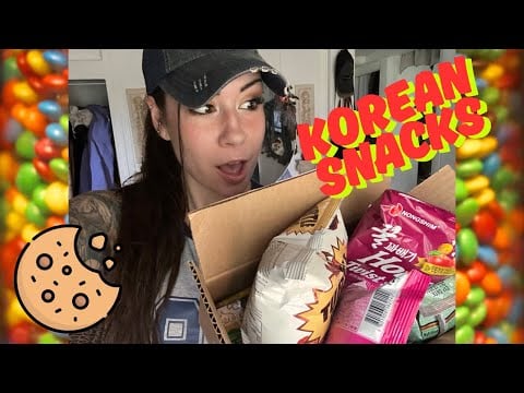 Asmr KOREAN snack box taste test (pt 1) Trying Korean cookies, crackers etc. eating, crunching