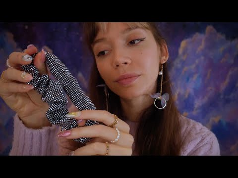 ASMR | Une amie s'occupe de toi et te maquille avec des jouets en bois 💜