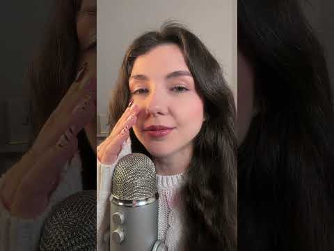 Esto significa que ya casi te estás durmiendo… 😴 #asmr #relax #triggersforsleep #asmrshorts