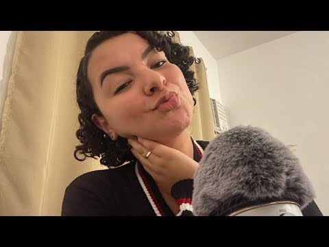 ASMR: MOUTH SOUNDS RESPONDENDO PERGUNTAS 