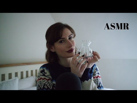 ASMR - TAPPING EM VÁRIOS OBJETOS + CONVERSANDO COM VOCÊ (SUSSURROS) | SOLANGE PRATA