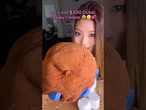 Let’s eat $300 Dubai chewy cookie… #food #eating #mukbang #dubaichocolate