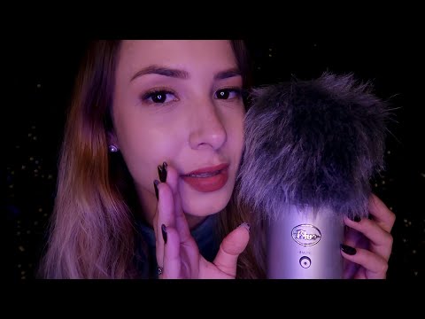ASMR 🍒 muitos sussurros abafadinhos (indicando filmes/séries para você assistir)