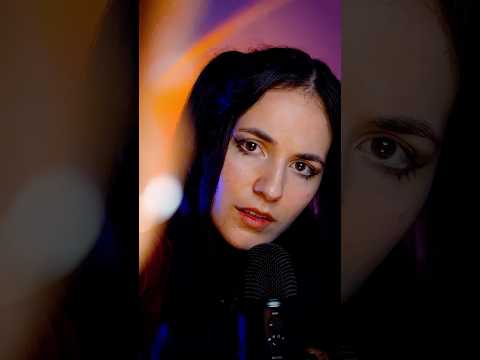 Clip that hair! #asmr #asmrvideos #asmrtingles #relax #tingles