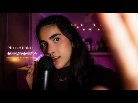 ASMR Te Acolhendo... sussuros, carinho, sons de boca, mãos e objetos relaxantes❤️