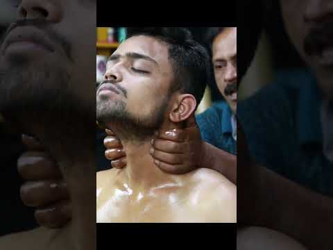 Unique Neck Massage and head massage with neck crack and ear cracking by big eye barber #shorts
