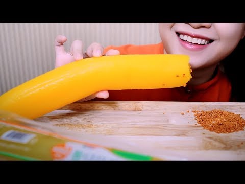 ASMR PICKLED YELLOW RADISH OF KOREAN (EXTREME SATISFYING CRUNCH EATING SOUNDS) | LINH-ASMR