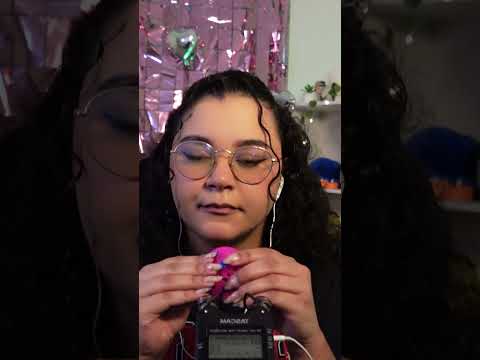 ASMR Scratching  em  escovinha
