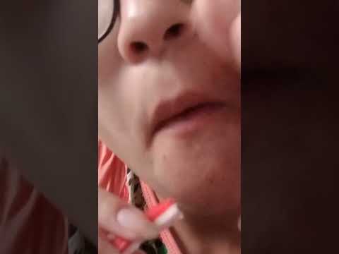 Asmr Experimentando Doce Pescoço De Girafa #girafa #eats #eating #mukbang #comida #mukbangers #asmr