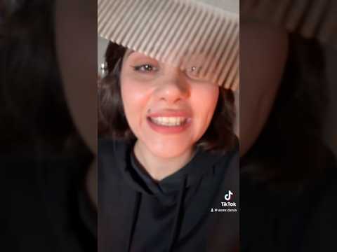 اختك الكبيرة تقصلك شعرك اي اس ام ار