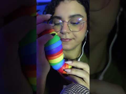 ASMR  4 triggers em 22 segundos