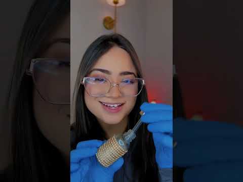 ASMR: FURANDO A SUA ￼ORELHA #asmr 👂