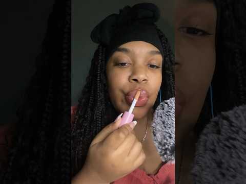 lip gloss application 🖤 #shortscreator #shorts #asmr #relax #asmrsounds #asmrshorts #sleep