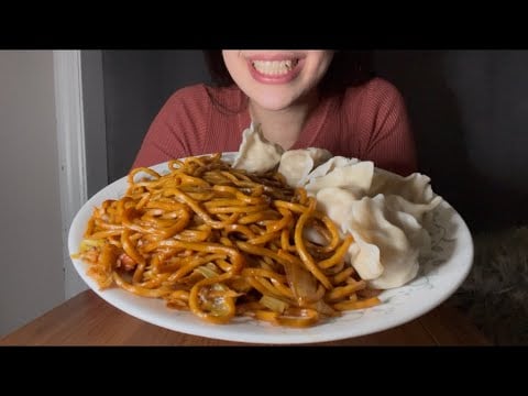STEAMED CHICKEN DUMPLINGS AND NOODLES ASMR EATING