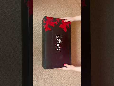 Unbox my NEW Leather thigh high boots with me!🖤👢 #boots #unboxing #unbox #haul #asmr #leather