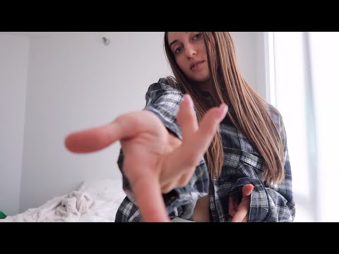 ASMR unpredictable hand movements ~ tingles everywhere