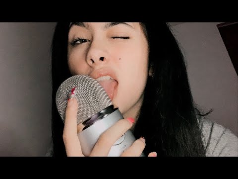 ASMR mouth sounds 👄