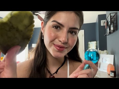 ASMR en Español - Hago tu Skincare Relajante con Sonidos Sobrepuestos (Layered Sounds)🫧💆🏻‍♀️