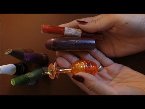 ASMR - Abrindo Cosméticos que Comprei no Shopping da cidade :)