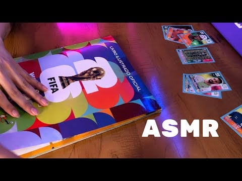    ASMR COLANDO MINHAS PRIMEIRAS FIGURINHAS DA COPA ⚽✨