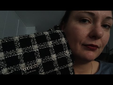 ASMR på svenska 🇸🇪 -What's in my bag + liten haul