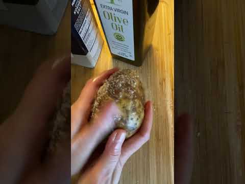 How to Make a Yummy Baked Potato the Old Fashioned Way #cookingtips