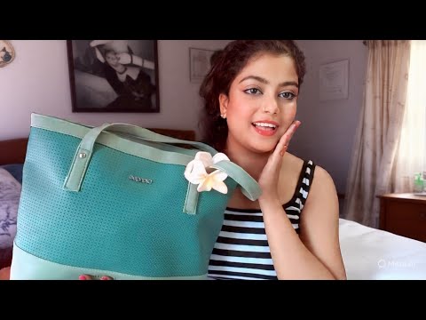 ASMR what's in my bags 👜🫣