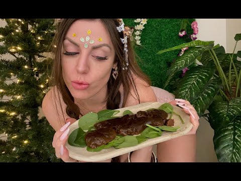 slurping GRUBS #asmrsounds #asmrtriggers  #mouthsounds