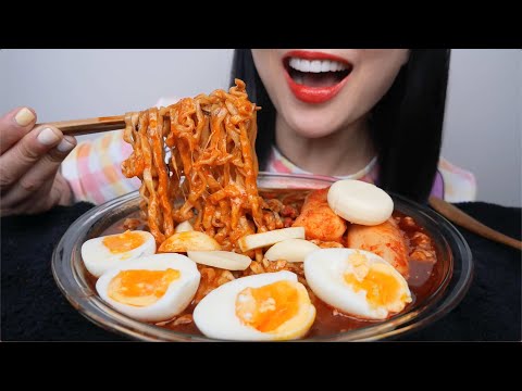 ASMR SPICY NOODLES (EATING SOUNDS) NO TALKING | SAS-ASMR