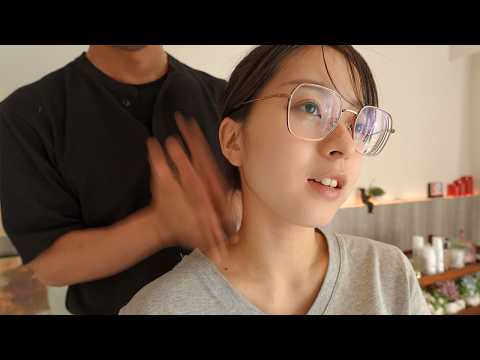 ASMR 高速の肩叩き (叩打法マッサージ)