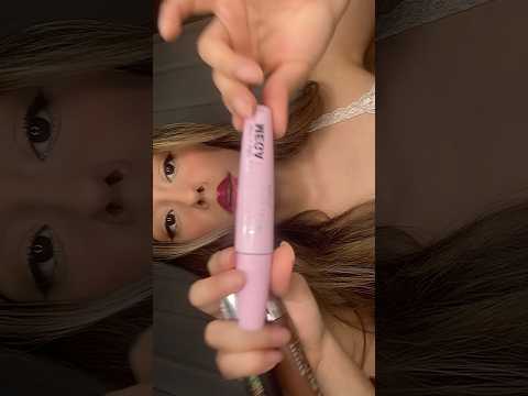 ASMR Putting Your Fake Eyelashes #asmr #asmrshorts #mascara #eyelashes #lashextensions