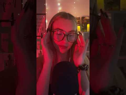ASMR glasses tapping sounds 💅🏻💗 #asmrtapping #relaxing #asmr