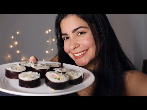 ASMR COMENDO SUSHI #mukbang #asmrsushi