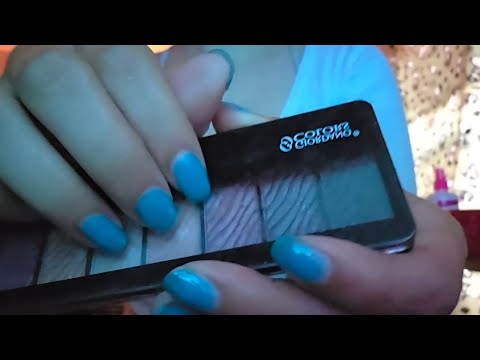 low quality crispy tapping sounds 
