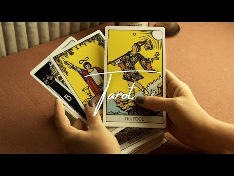 ASMR Learning Tarot (soft spoken)