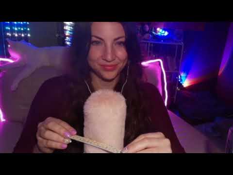 Mic scratching + Echo for extra satisfying relaxation