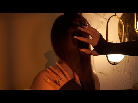 АСМР на реальном человеке ✨ спинка и волосы с близким шепотом (мурашки) 
