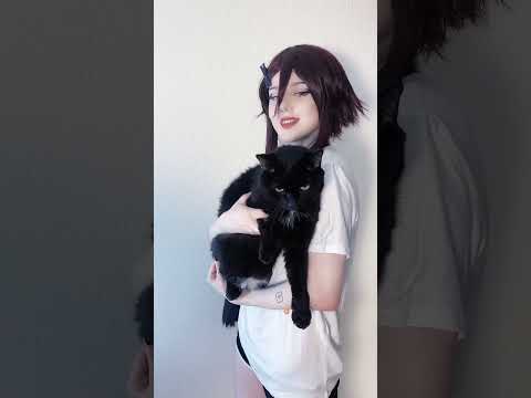 Megumin & cat 🐈‍⬛ #cosplay #anime #cosplayer #konosuba #megumin