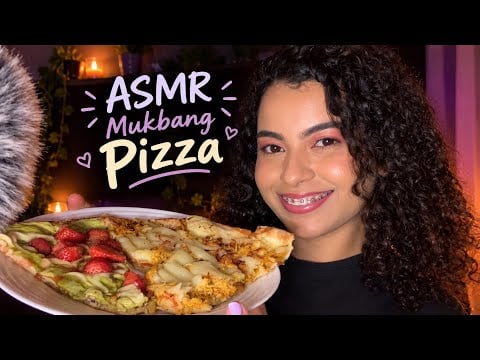 ASMR MUKBANG- PIZZA 🍕doce e salgada. Frango com requeijão e pistache com chocolate branco e morango.