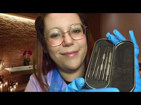ASMR ROLEPLAY PORE EXTRACTION DERMATOLOGIST SPA SKINCARE