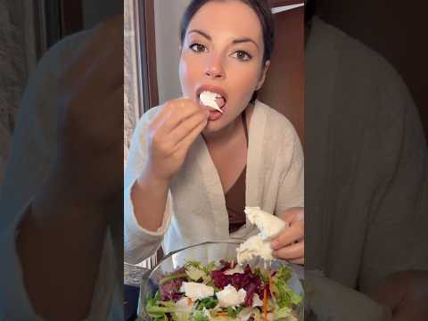 This is how Italy tastes – simple, fresh, and full of love!❤️🇮🇹#ItalianCooking #FoodShorts