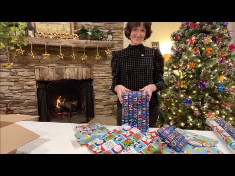 ASMR wrapping more Christmas presents 🎁 soft spoken for sleep, show and tell, paper crinkles