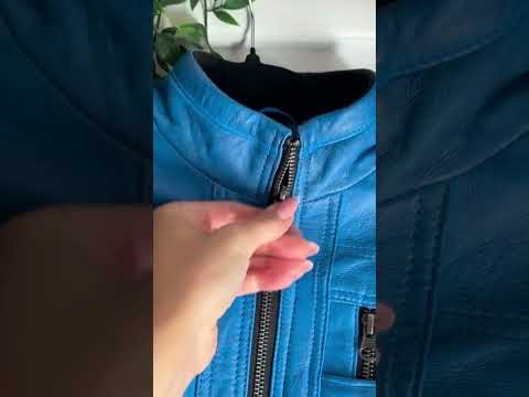Just making sure you don’t miss out on the details #leatherjacket #realleather
