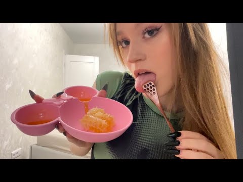 ASMR 👅🍯 honey (first asmr in english)