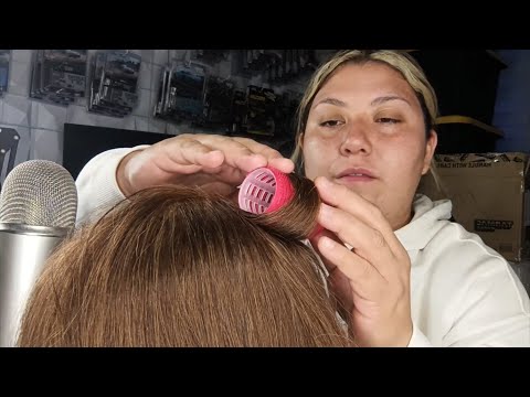 ASMR en ESPAÑOL TE CEPILLO TU CABELLO + masaje capilar 💇‍♀️